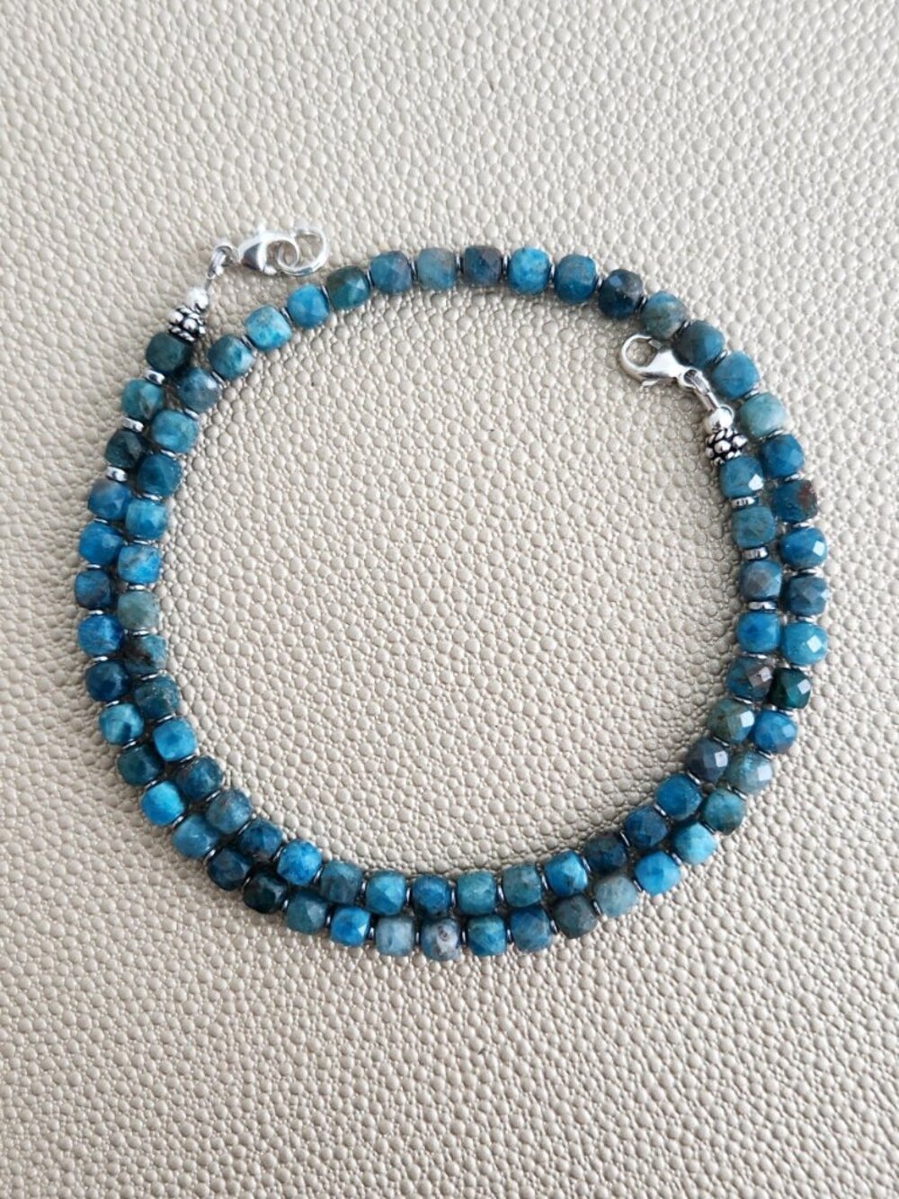 MINI APATITE CUBE NECKLACE --16"